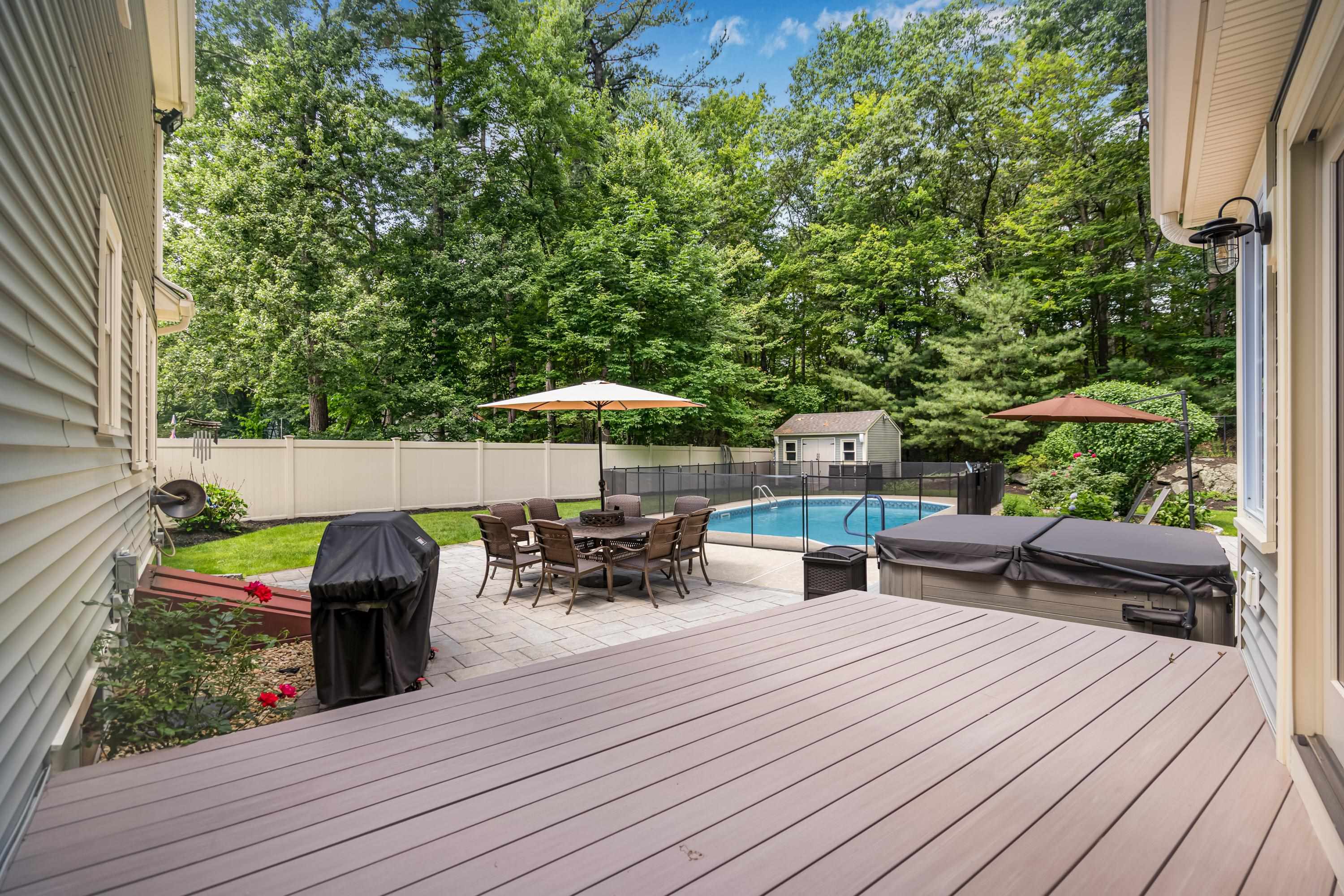 142 Westfall Road Pelham, NH 03076 - Photo 35 of 41