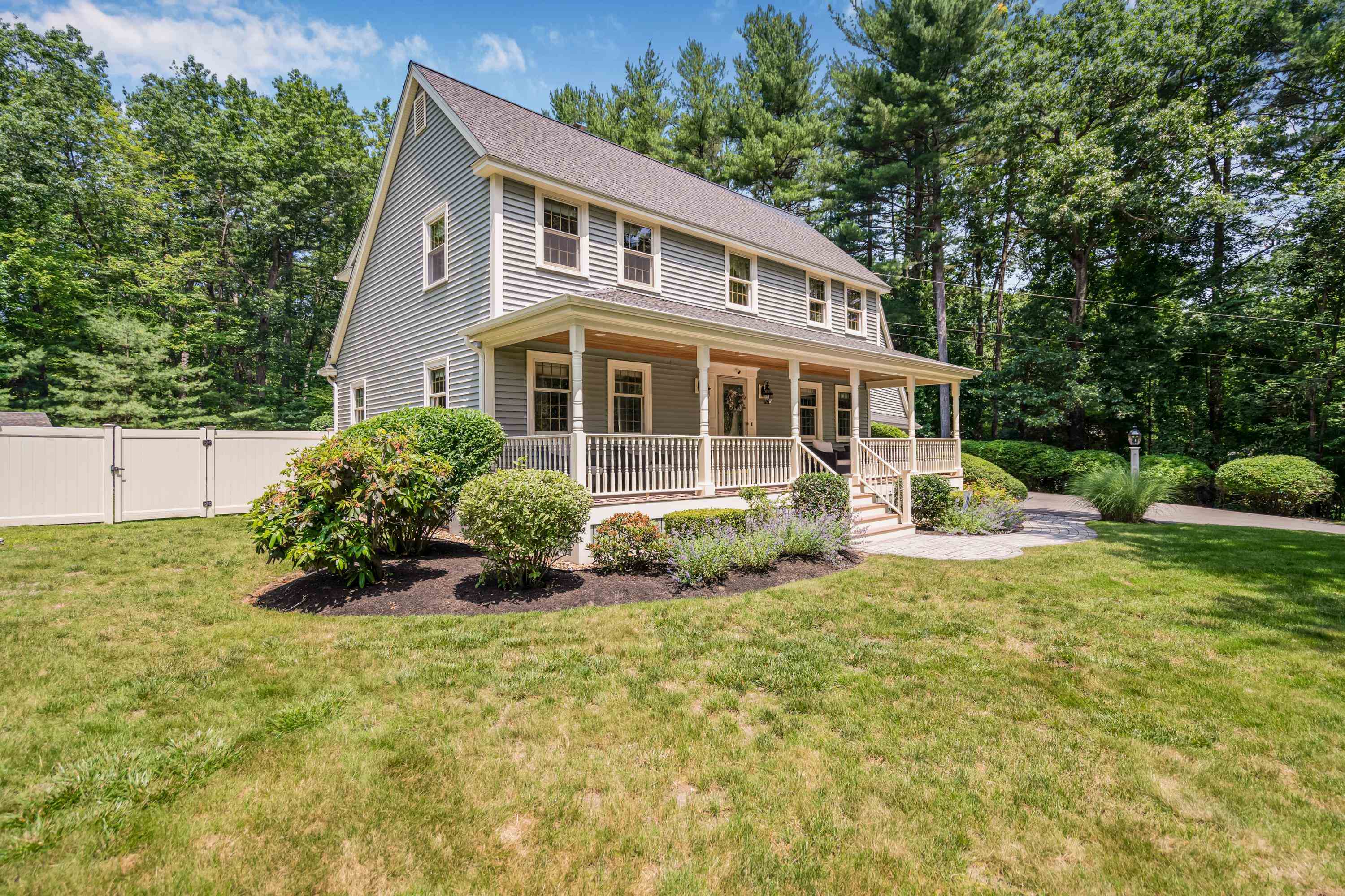 142 Westfall Road Pelham, NH 03076 - Photo 39 of 41