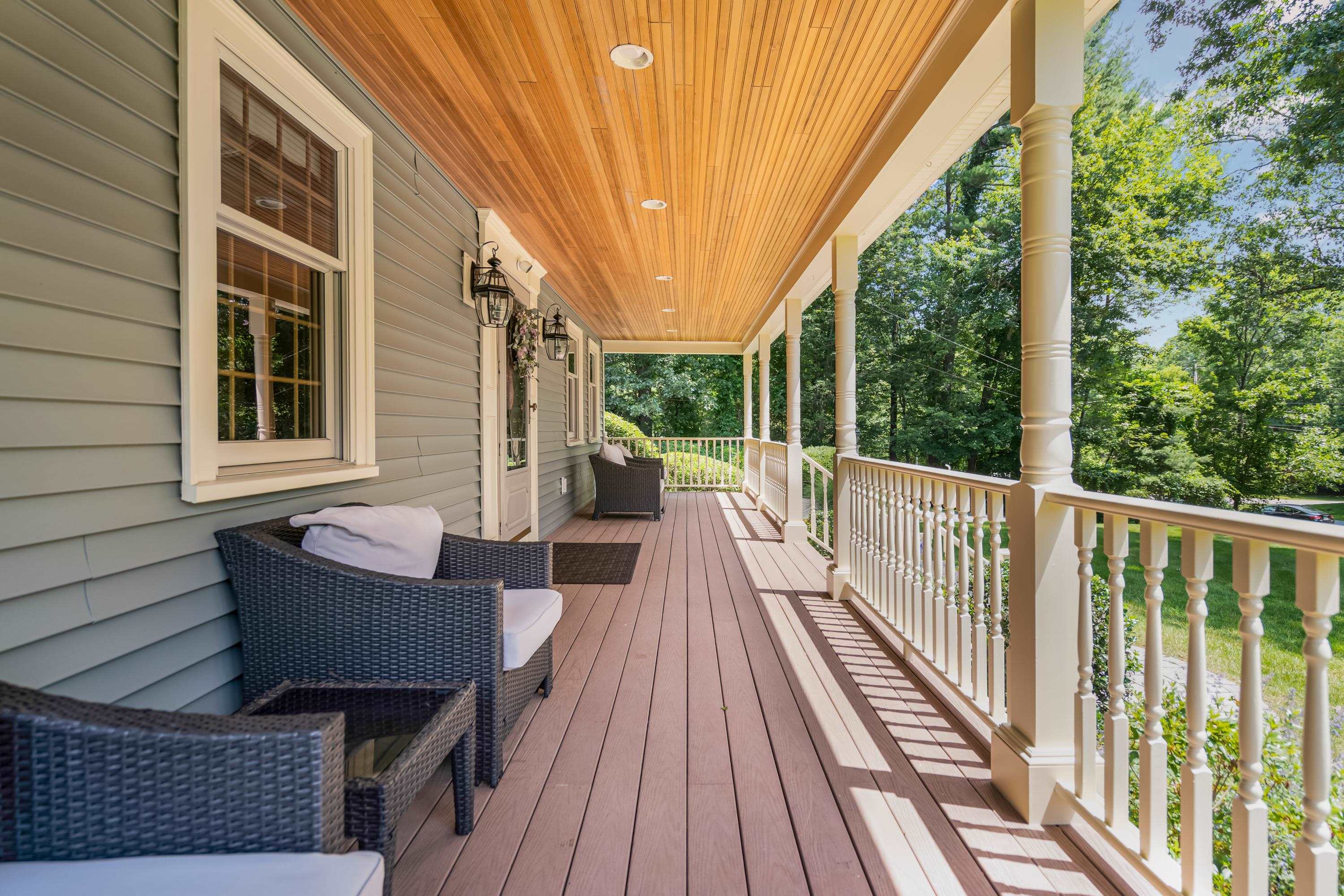 142 Westfall Road Pelham, NH 03076 - Photo 4 of 41