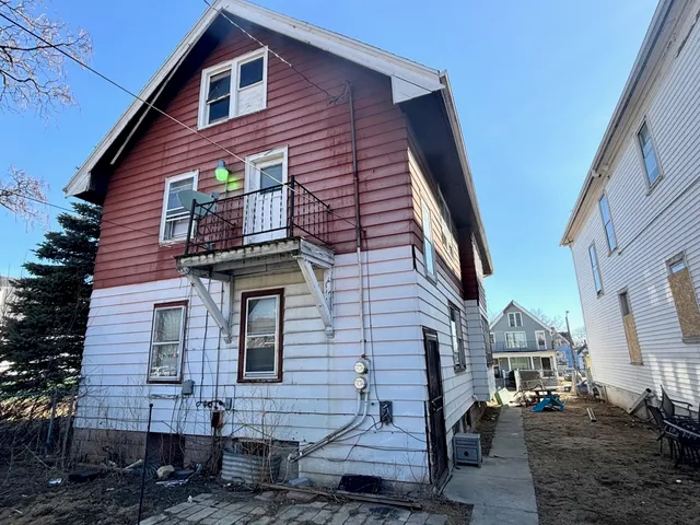 $99,900 | 1925 North 27th Street, Unit 1927, Milwaukee, WI 53208