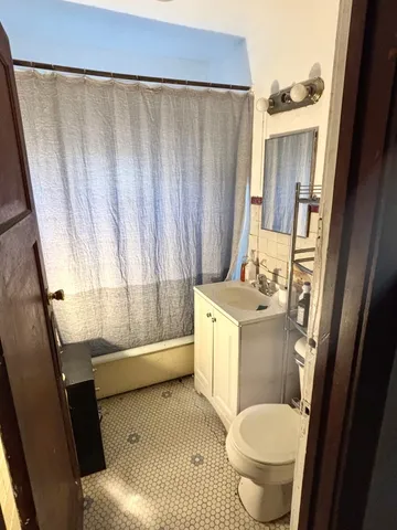 $99,900 | 1925 North 27th Street, Unit 1927, Milwaukee, WI 53208