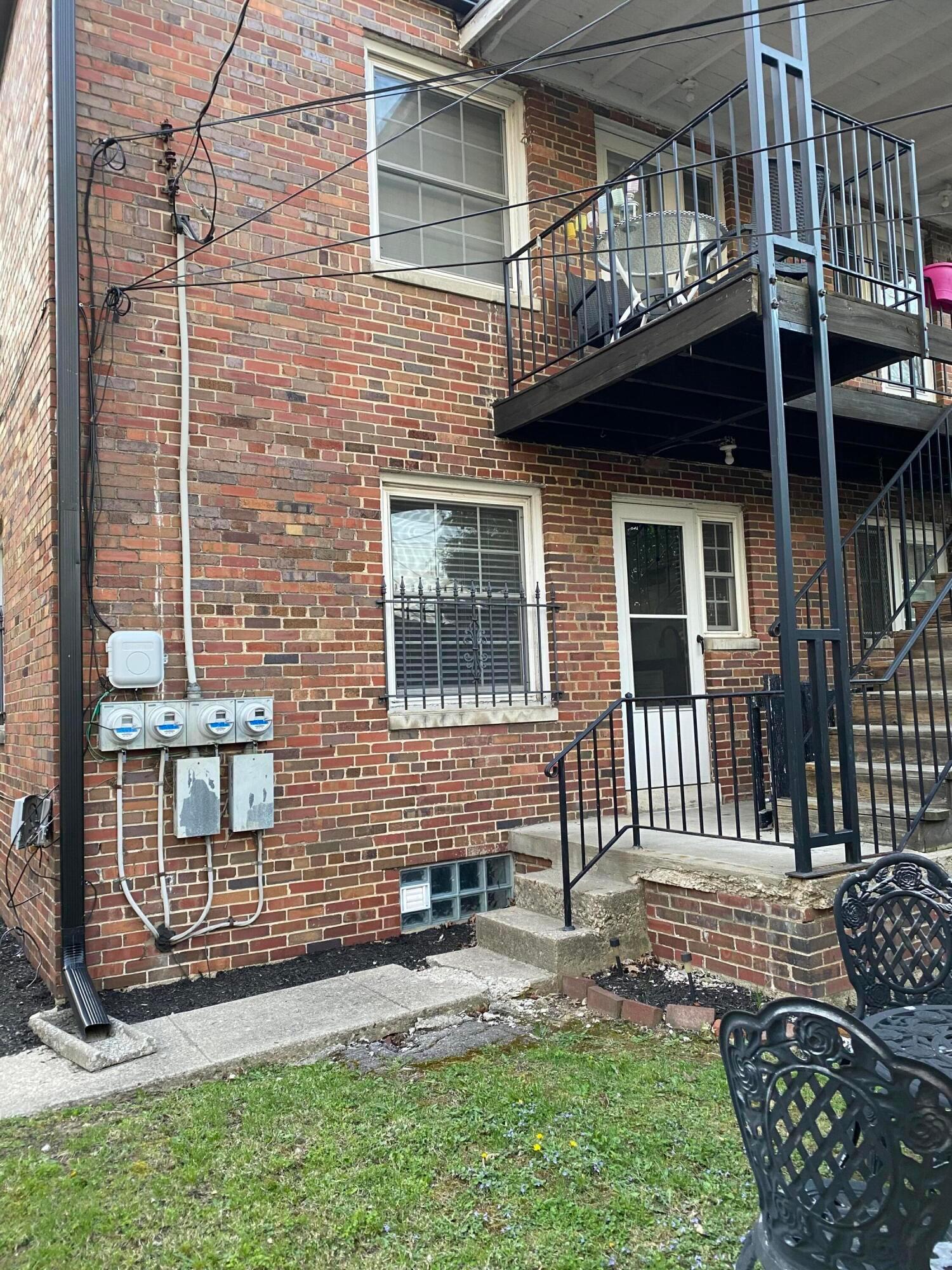 1426 Meadow Road Columbus, OH 43212 - Photo 15 of 17 DB25C67D-CB1C-46DC-B069-FC4337D63609IMG_