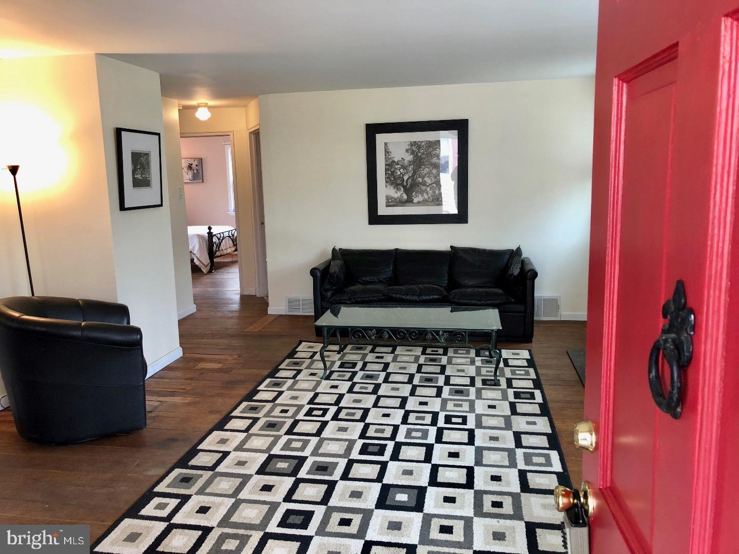 316 Beechmont Road Ambler, PA 19002 - Photo 3 of 25 Great Room