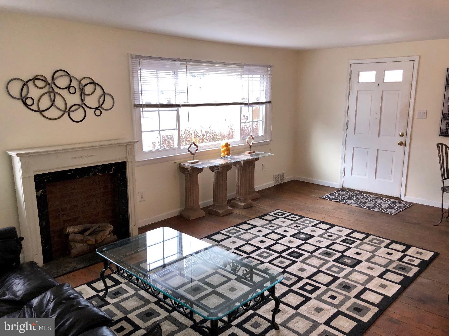 316 Beechmont Road Ambler, PA 19002 - Photo 4 of 25 Great Room