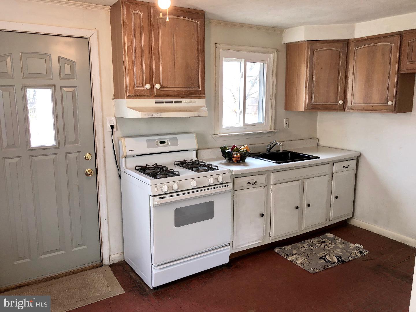 316 Beechmont Road Ambler, PA 19002 - Photo 8 of 25 Kitchen