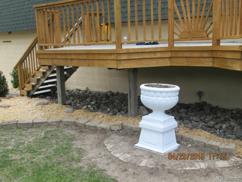 62050 Bates Road New Haven, MI 48048 - Photo 23 of 74 IMG_1515.jpg