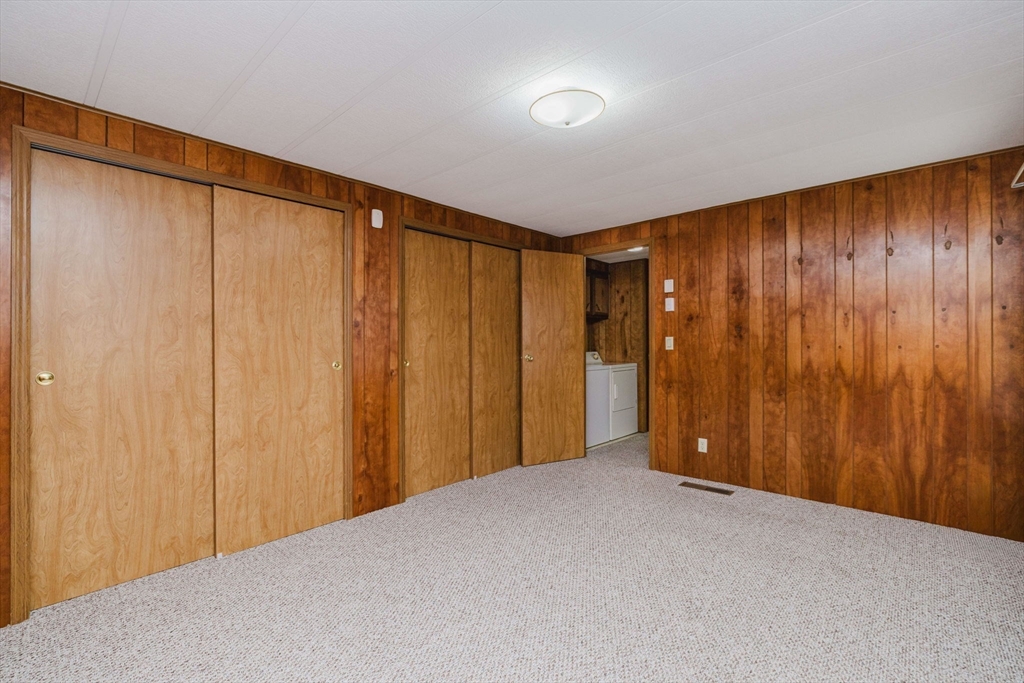 152 Easy Street Raynham, MA 02767 - Photo 23 of 35 Gallery Image 23
