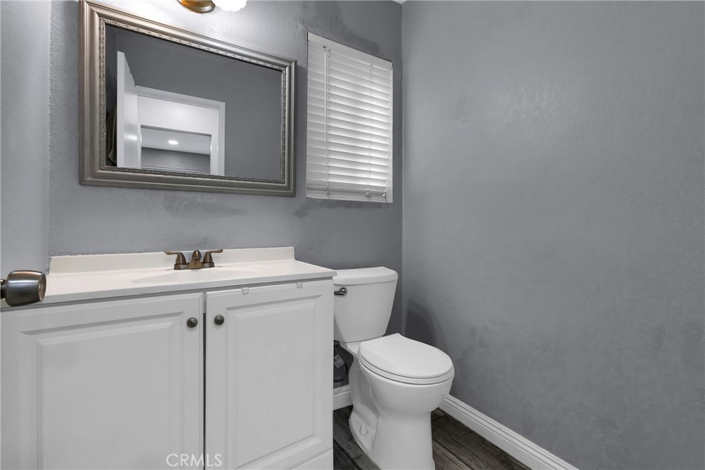 545 West Dunton Avenue, Unit 9 Orange, CA 92865 - Photo 18 of 34