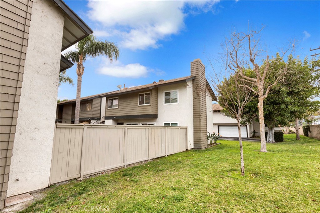 545 West Dunton Avenue, Unit 9 Orange, CA 92865 - Photo 32 of 34