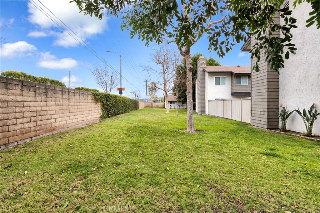 545 West Dunton Avenue, Unit 9 Orange, CA 92865 - Photo 33 of 34