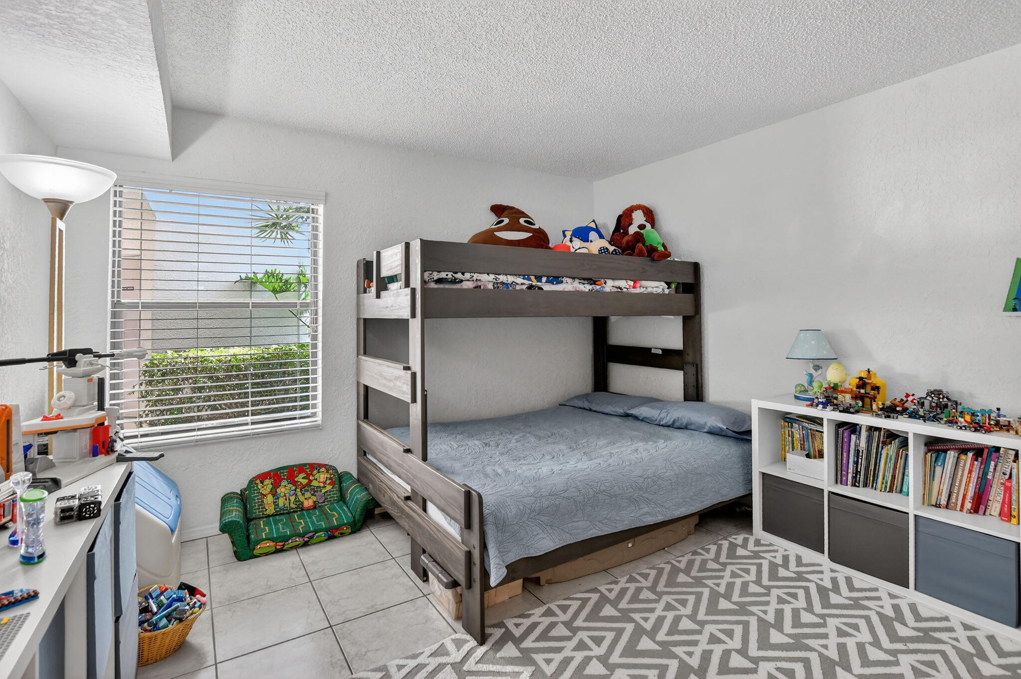 5650 Camino Del Sol, Unit 106 Boca Raton, FL 33433 - Photo 23 of 48 Bedroom