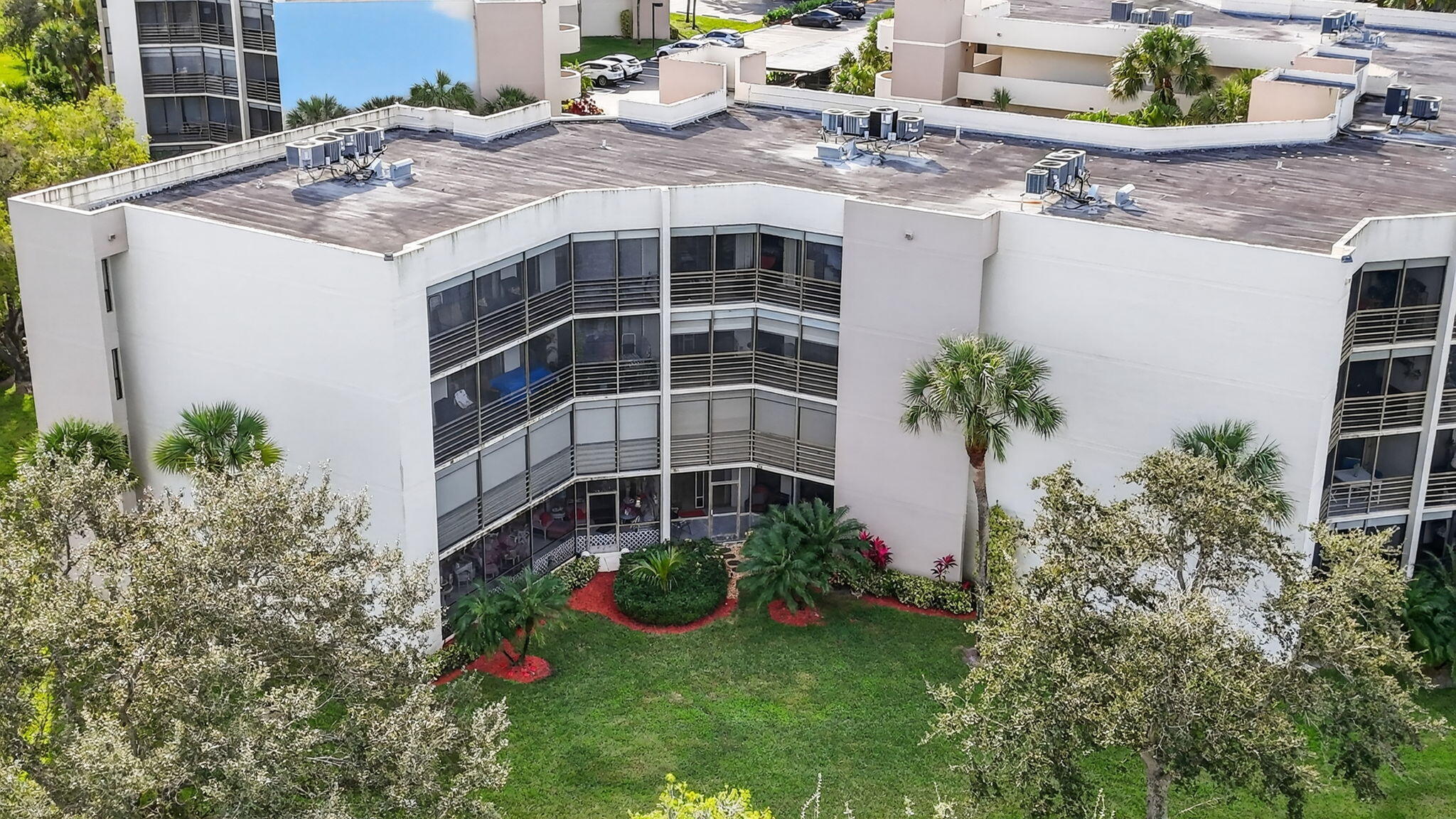 5650 Camino Del Sol, Unit 106 Boca Raton, FL 33433 - Photo 38 of 48 Very Private