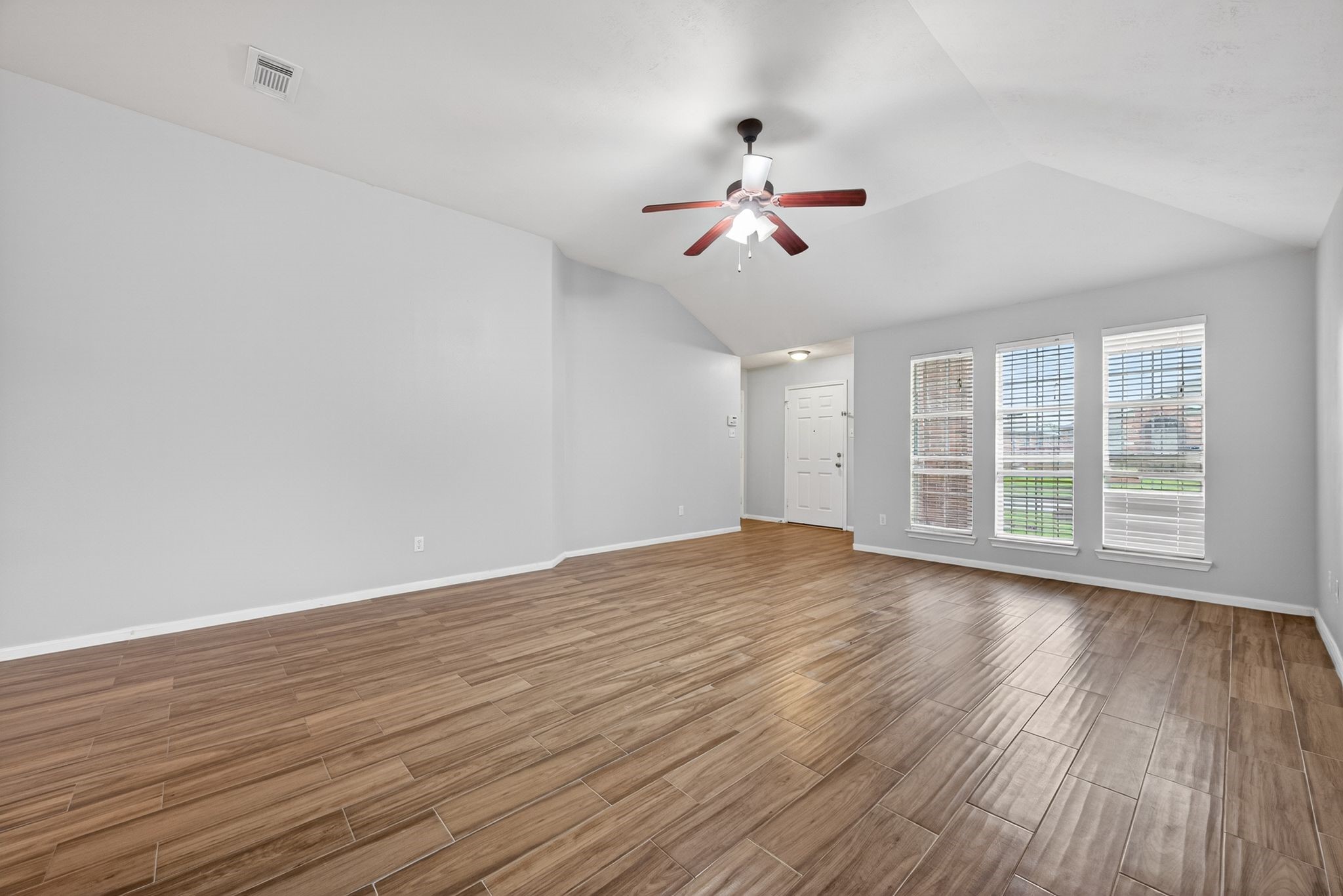13723 Audra Lane Houston, TX 77083 - Photo 7 of 41