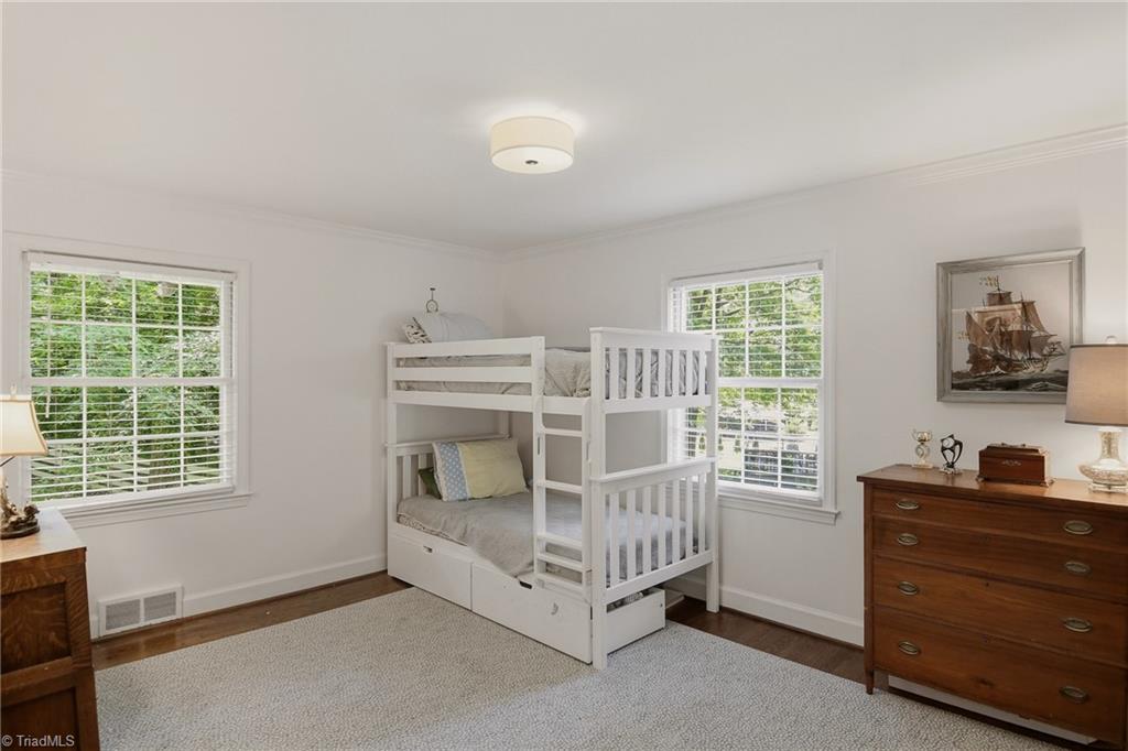 1117 Huntingdon Road Winston-Salem, NC 27104 - Photo 31 of 50