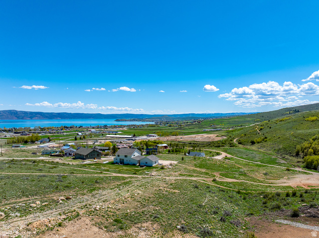 419 North Lakeview Traverse Road, Unit 37 Garden City, UT 84028 - Photo 3 of 8