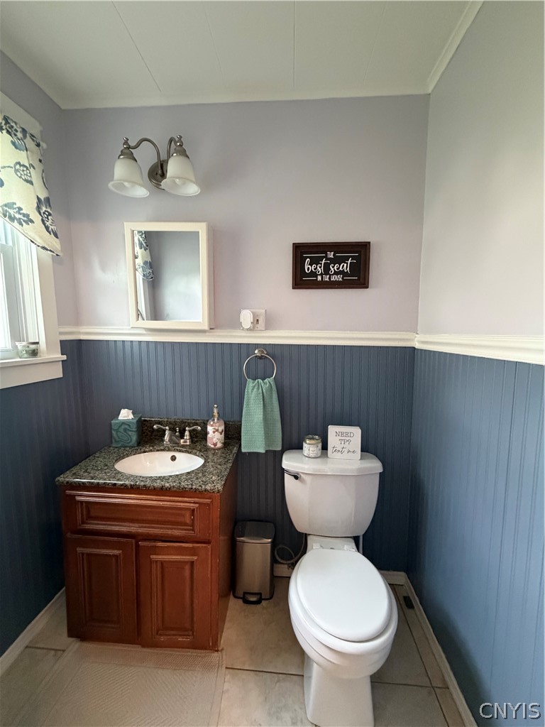 54 Maple Street Auburn, NY 13021 - Photo 3 of 5 1/2 Bath