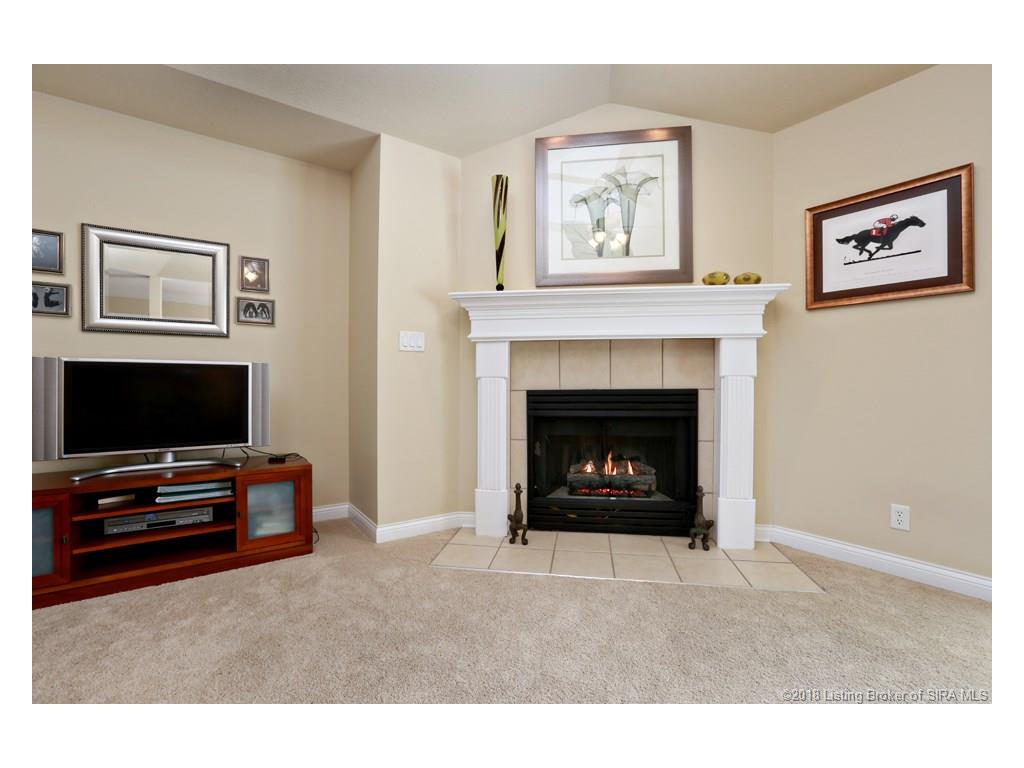 4044 Viewcrest Loop Floyds Knobs, IN 47119 - Photo 11 of 51 Gallery Image 11
