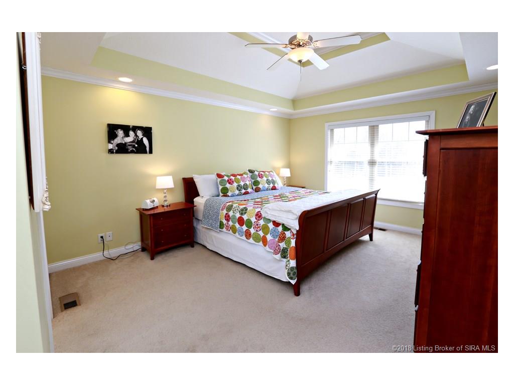 4044 Viewcrest Loop Floyds Knobs, IN 47119 - Photo 20 of 51 Gallery Image 20