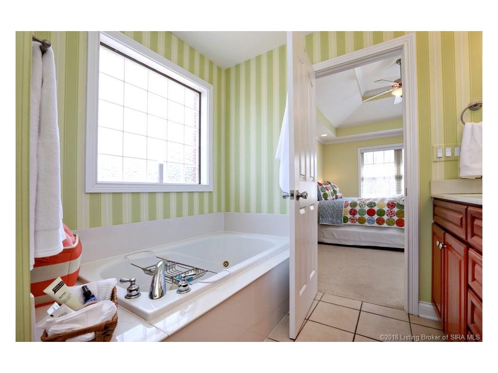 4044 Viewcrest Loop Floyds Knobs, IN 47119 - Photo 26 of 51 Gallery Image 26