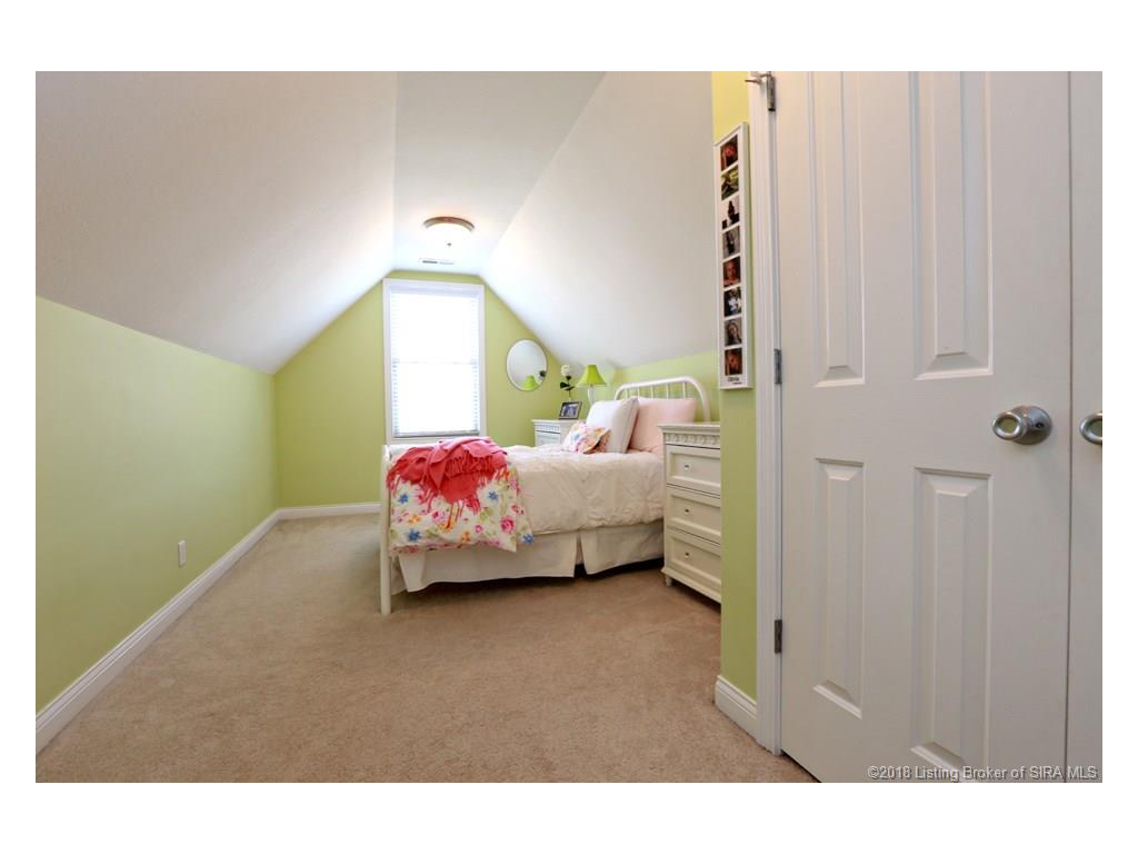 4044 Viewcrest Loop Floyds Knobs, IN 47119 - Photo 31 of 51 Gallery Image 31
