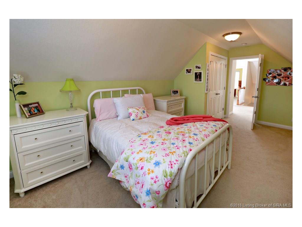 4044 Viewcrest Loop Floyds Knobs, IN 47119 - Photo 32 of 51 Gallery Image 32