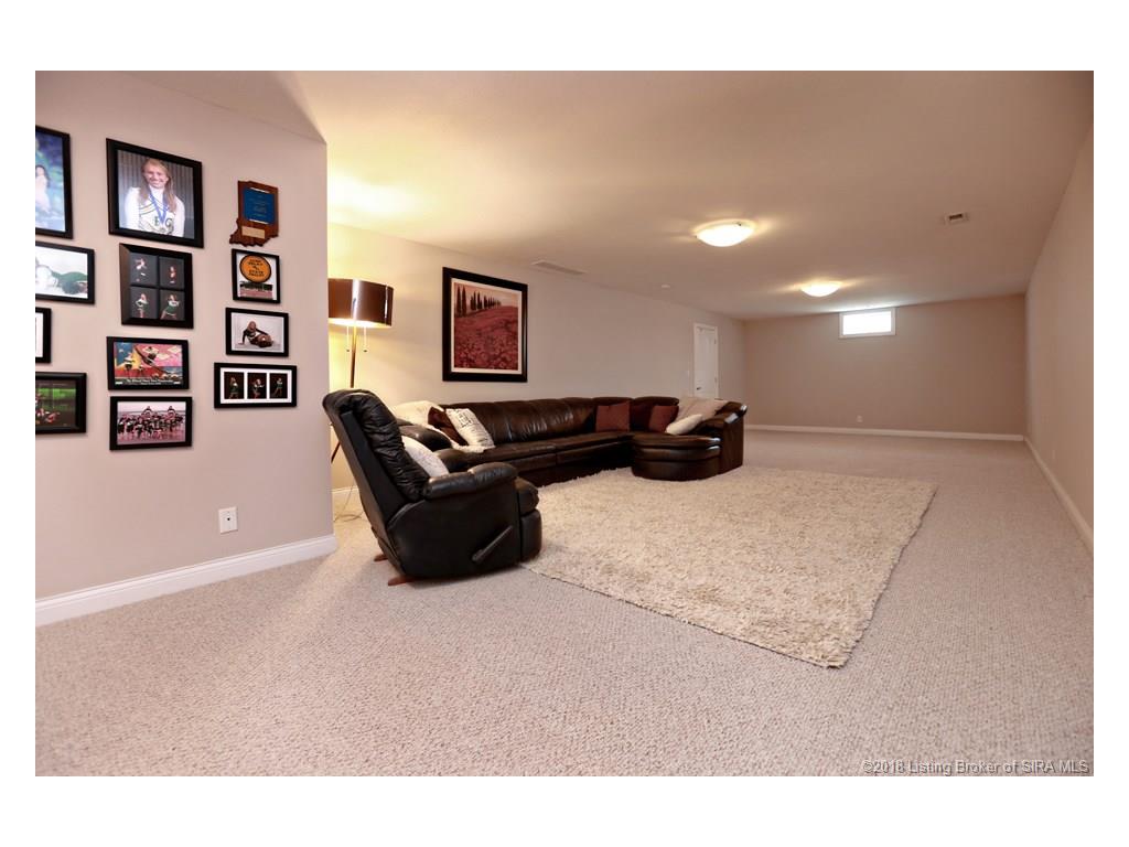 4044 Viewcrest Loop Floyds Knobs, IN 47119 - Photo 38 of 51 Gallery Image 38