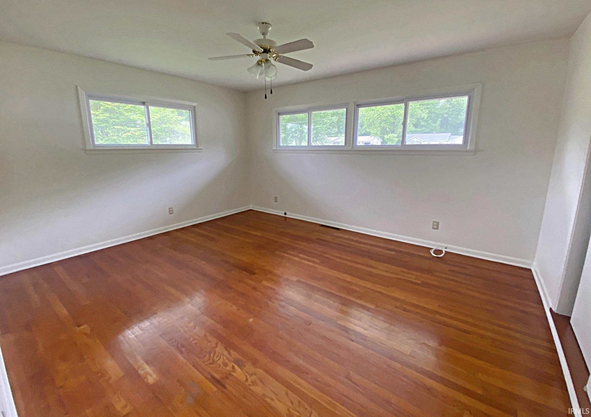 1419 Brett Cabel Road Washington, IN 47501 - Photo 6 of 17 Gallery Image 6