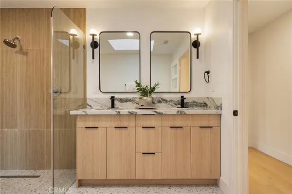 $2,895,000 | 10141 Overhill Drive, North Tustin, CA 92705