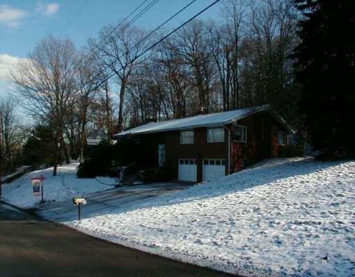 151 Russell Road Pittsburgh, PA 15237 - Photo 1 of 8 Gallery Image 1