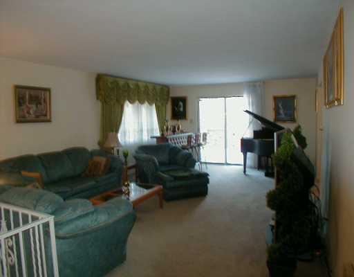 151 Russell Road Pittsburgh, PA 15237 - Photo 2 of 8 Gallery Image 2
