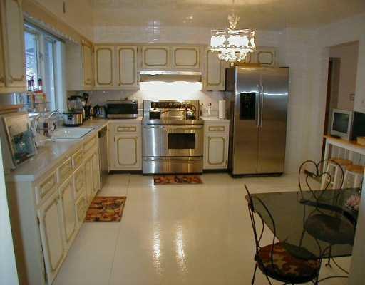 151 Russell Road Pittsburgh, PA 15237 - Photo 4 of 8 Gallery Image 4