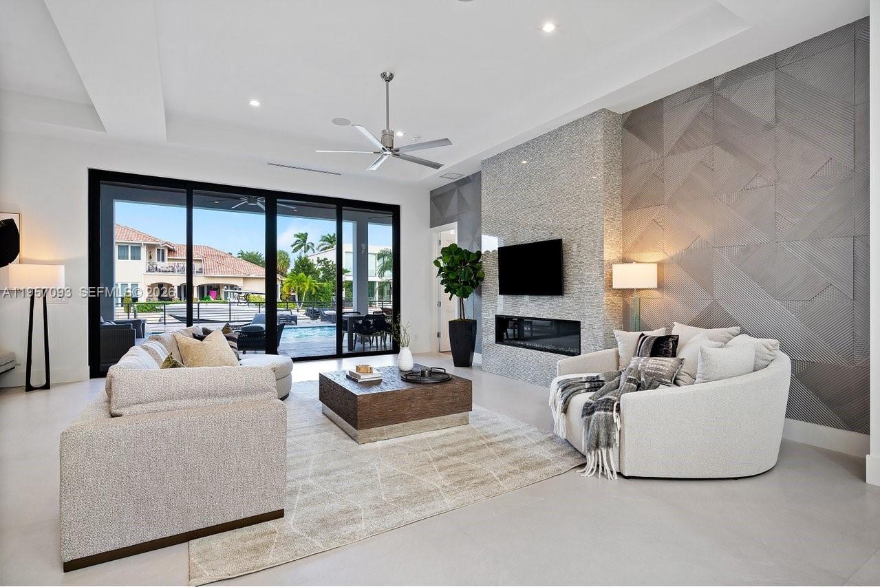 501 Kay Terrace Boca Raton, FL 33432 - Photo 7 of 71