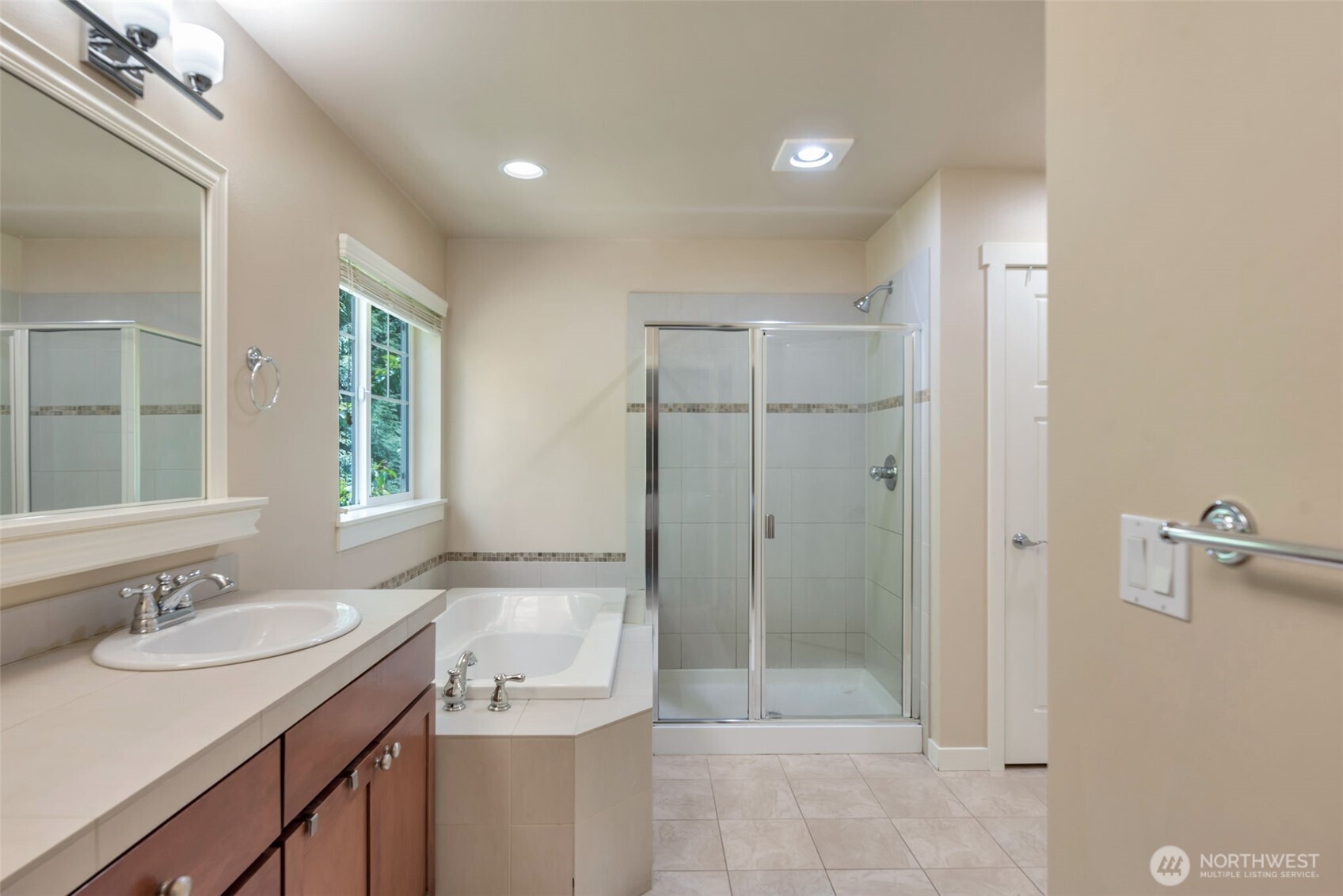 23119 36th Drive Southeast Bothell, WA 98021 - Photo 15 of 26