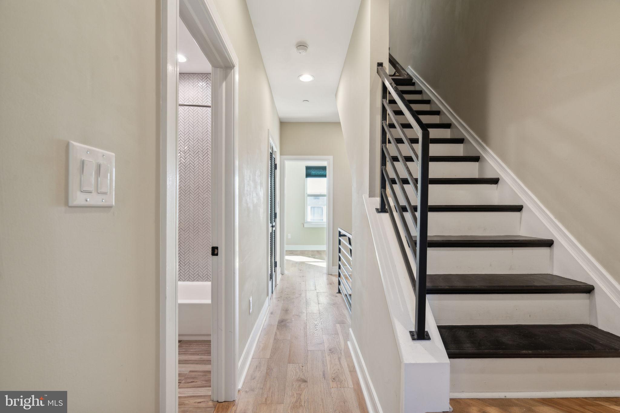518 Mercy Street Philadelphia, PA 19148 - Photo 21 of 50 Modern elegance meets inviting warmth.