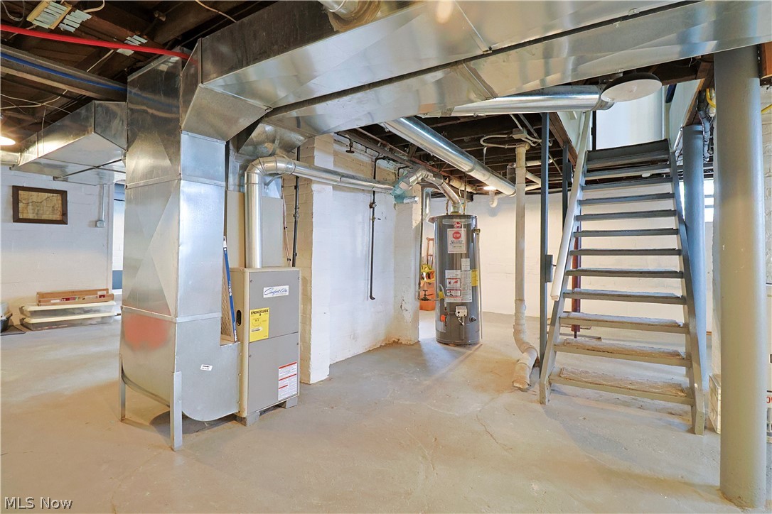 4376 Dover Center Road North Olmsted, OH 44070 - Photo 27 of 34 Basement featuring gas water heater