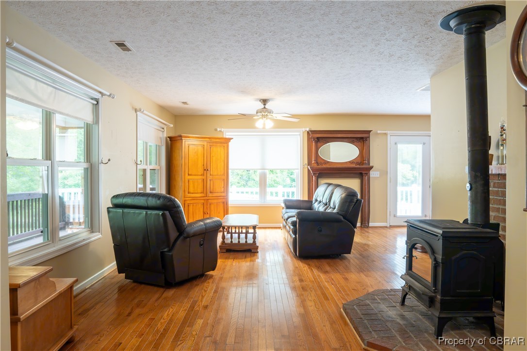 1900 Mark Pine Road Hayes, VA 23072 - Photo 6 of 41