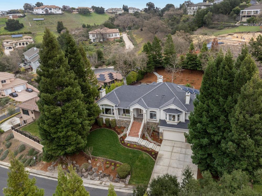 2360 Sunflower Circle Gilroy, CA 95020 - Photo 39 of 49 an aerial view of residential houses with outdoor space and trees