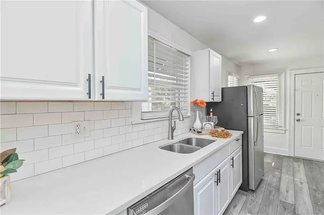 $200,000 | 5528 Woodland Avenue, Kansas City, MO 64110