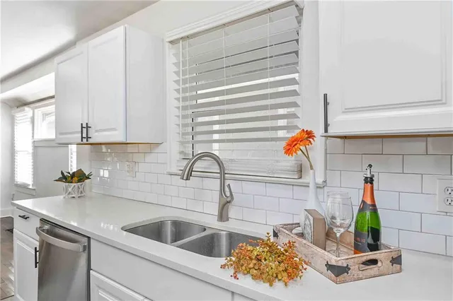 $200,000 | 5528 Woodland Avenue, Kansas City, MO 64110