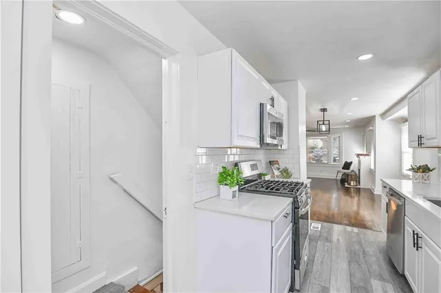 $200,000 | 5528 Woodland Avenue, Kansas City, MO 64110