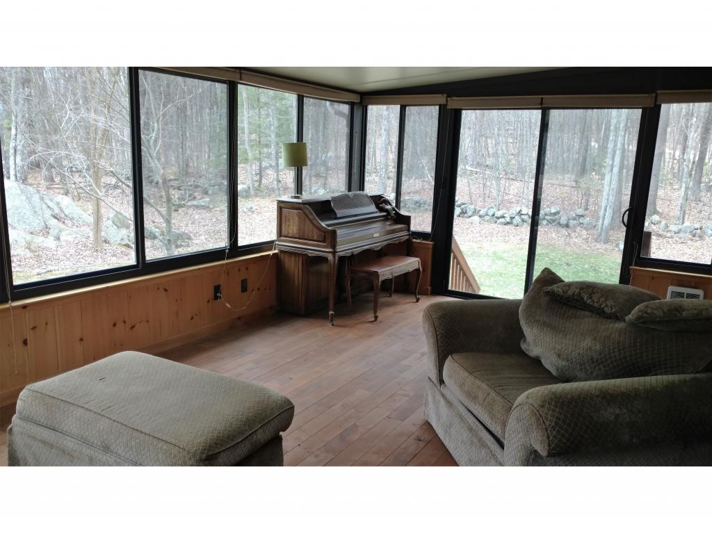 24 Langford Road Raymond, NH 03077 - Photo 16 of 21