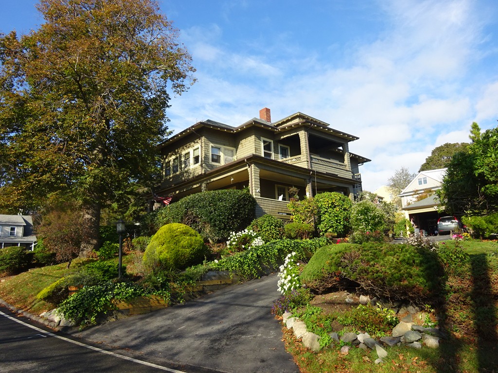38 Little Nahant Road Nahant, MA 01908 - Photo 1 of 22 Gallery Image 1
