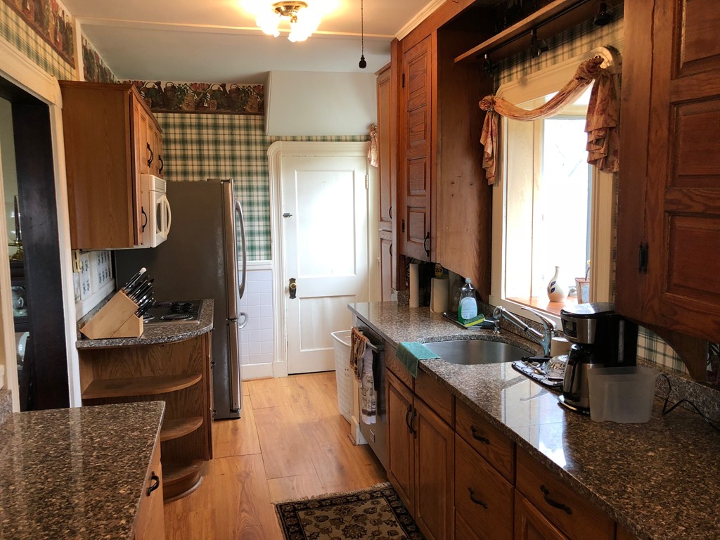 38 Little Nahant Road Nahant, MA 01908 - Photo 14 of 22 Gallery Image 14