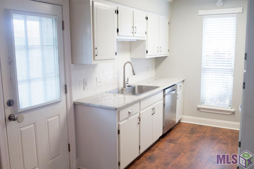 546 South Flannery Road, Unit B Baton Rouge, LA 70815 - Photo 3 of 16 Gallery Image 3