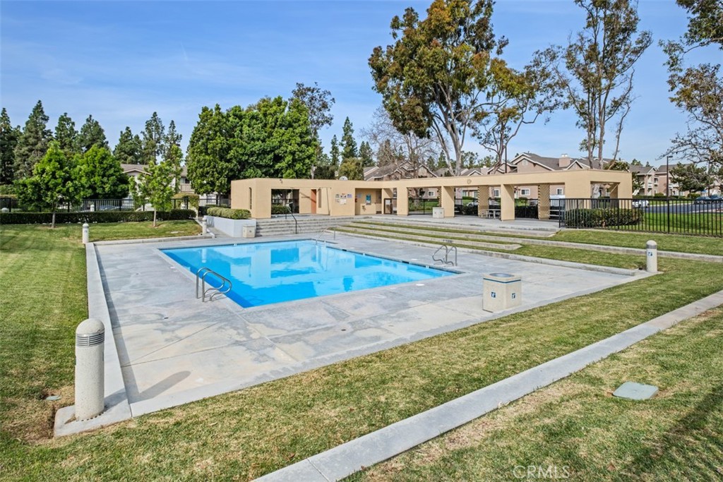 111 Greenfield Irvine, CA 92614 - Photo 27 of 32