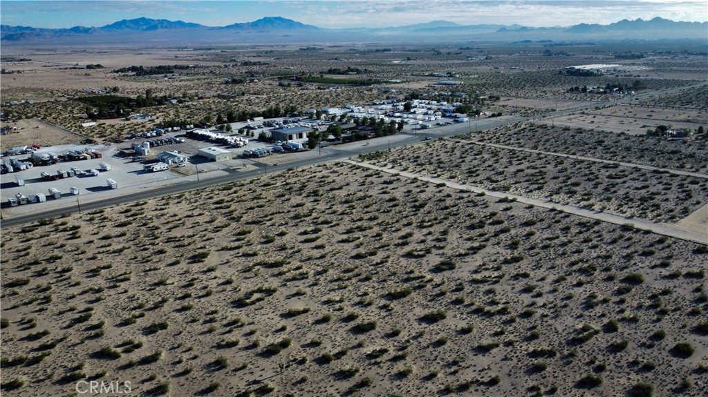 786 Old Woman Springs Road Lucerne Valley, CA 92356 - Photo 4 of 6 a view of a large building