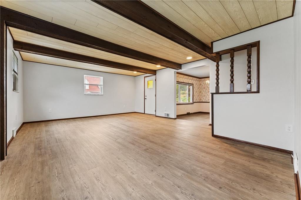 1823 Devonshire Road Coraopolis, PA 15108 - Photo 13 of 32 Gallery Image 13