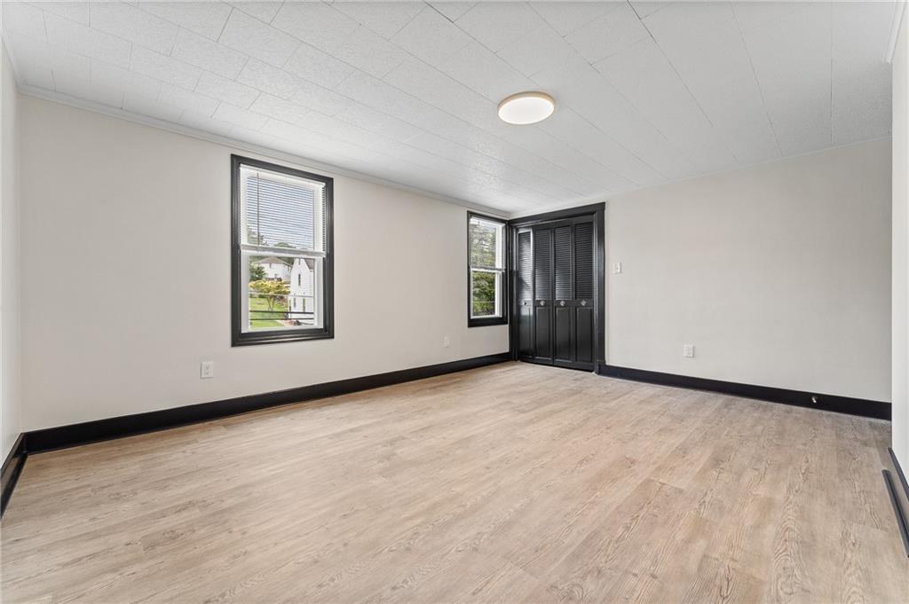 1823 Devonshire Road Coraopolis, PA 15108 - Photo 15 of 32 Gallery Image 15