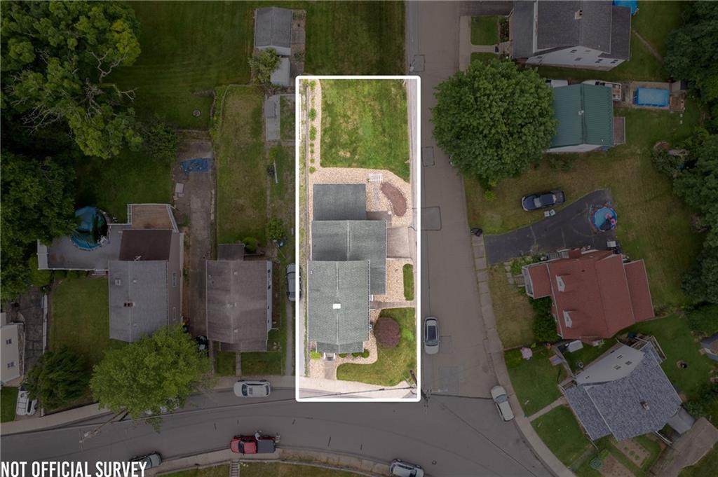 1823 Devonshire Road Coraopolis, PA 15108 - Photo 30 of 32 Gallery Image 30