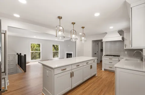 $1,195,000 | 6556 Jocelyn Hollow Road, Nashville, TN 37205